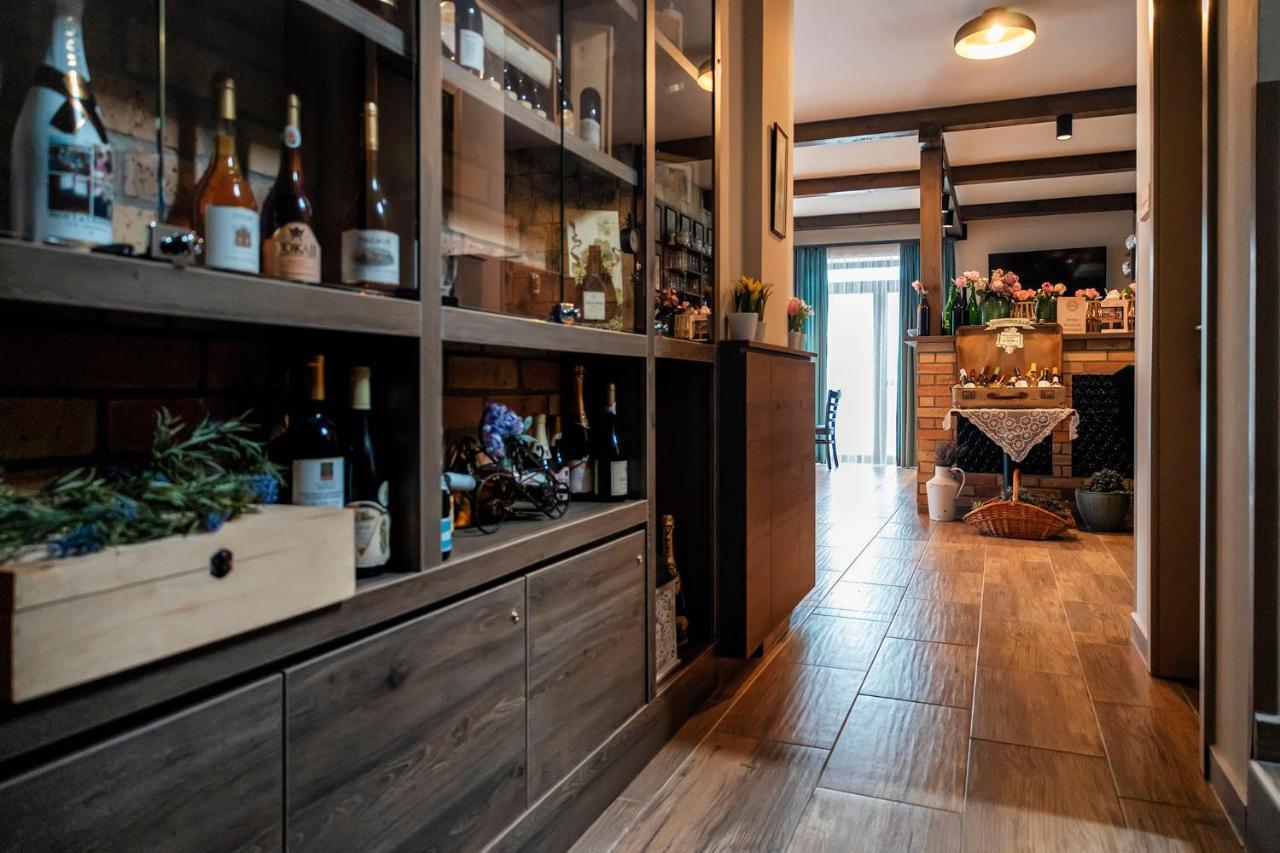 Dreko Panzio & Borbisztro Bed & Breakfast Gyorujbarat Luaran gambar