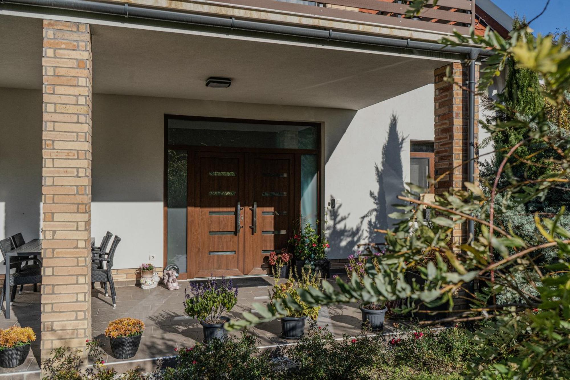 Dreko Panzio & Borbisztro Bed & Breakfast Gyorujbarat Luaran gambar