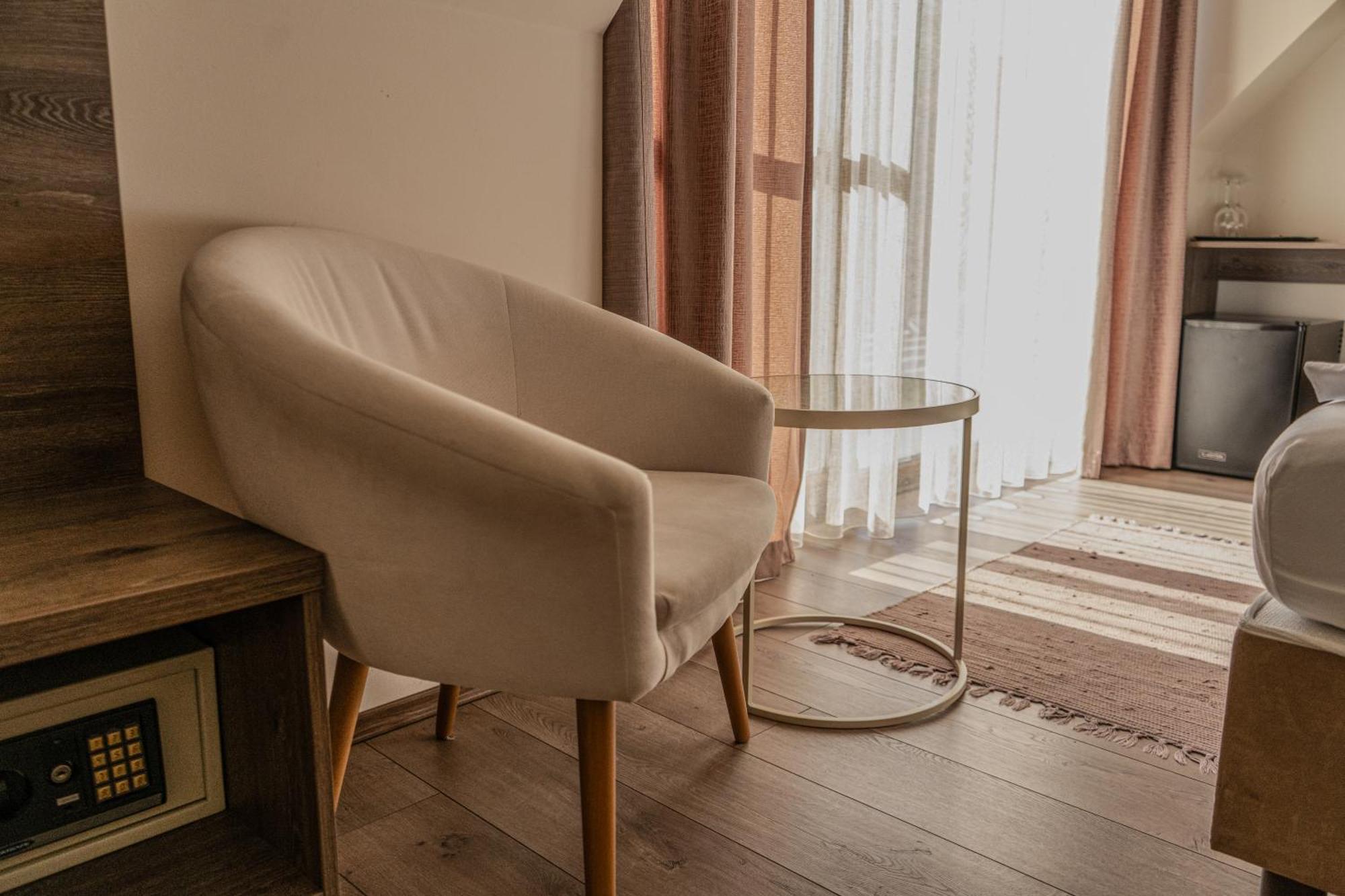 Dreko Panzio & Borbisztro Bed & Breakfast Gyorujbarat Luaran gambar