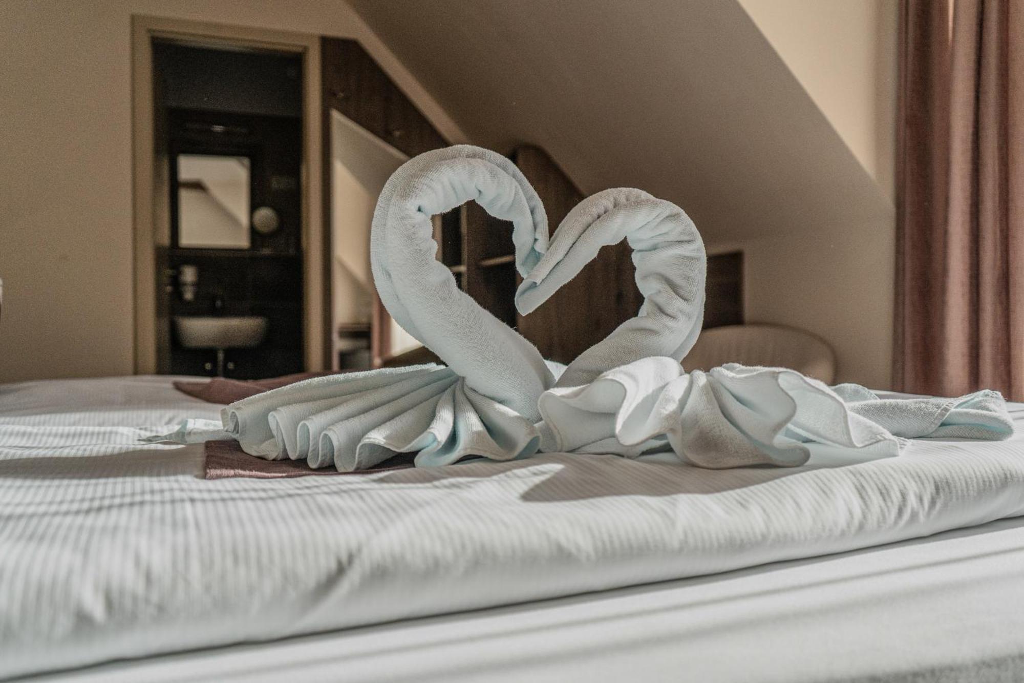 Dreko Panzio & Borbisztro Bed & Breakfast Gyorujbarat Luaran gambar